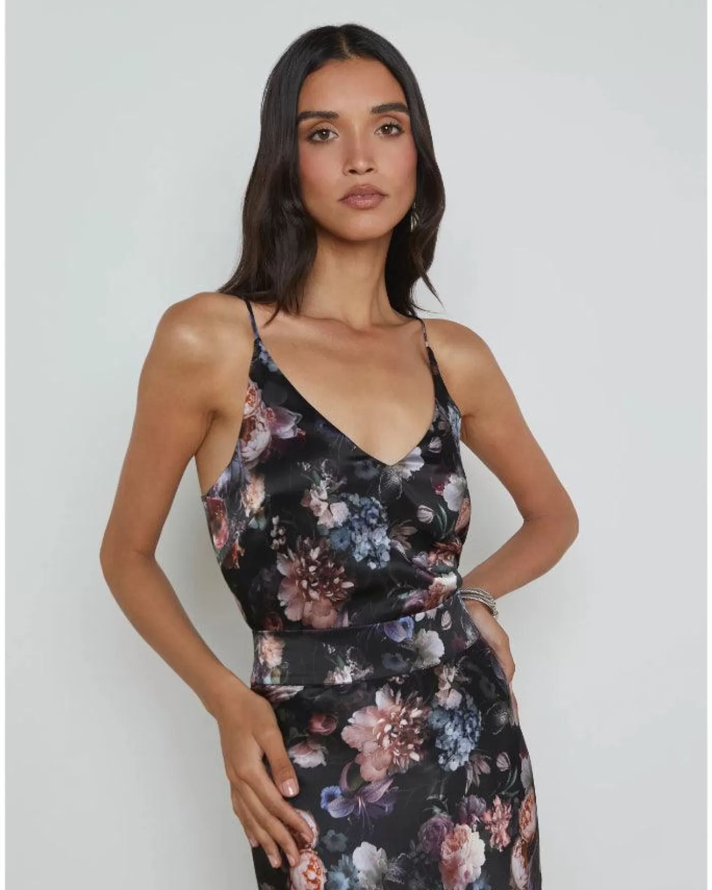 L'Agence Gabriella Floral Silk Camisole BLACKMULTIVINTAGEOILFLOWER Store